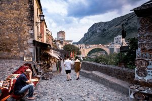 Sign of "Don't Forget", a carpet and souvenir vendor in Mostar